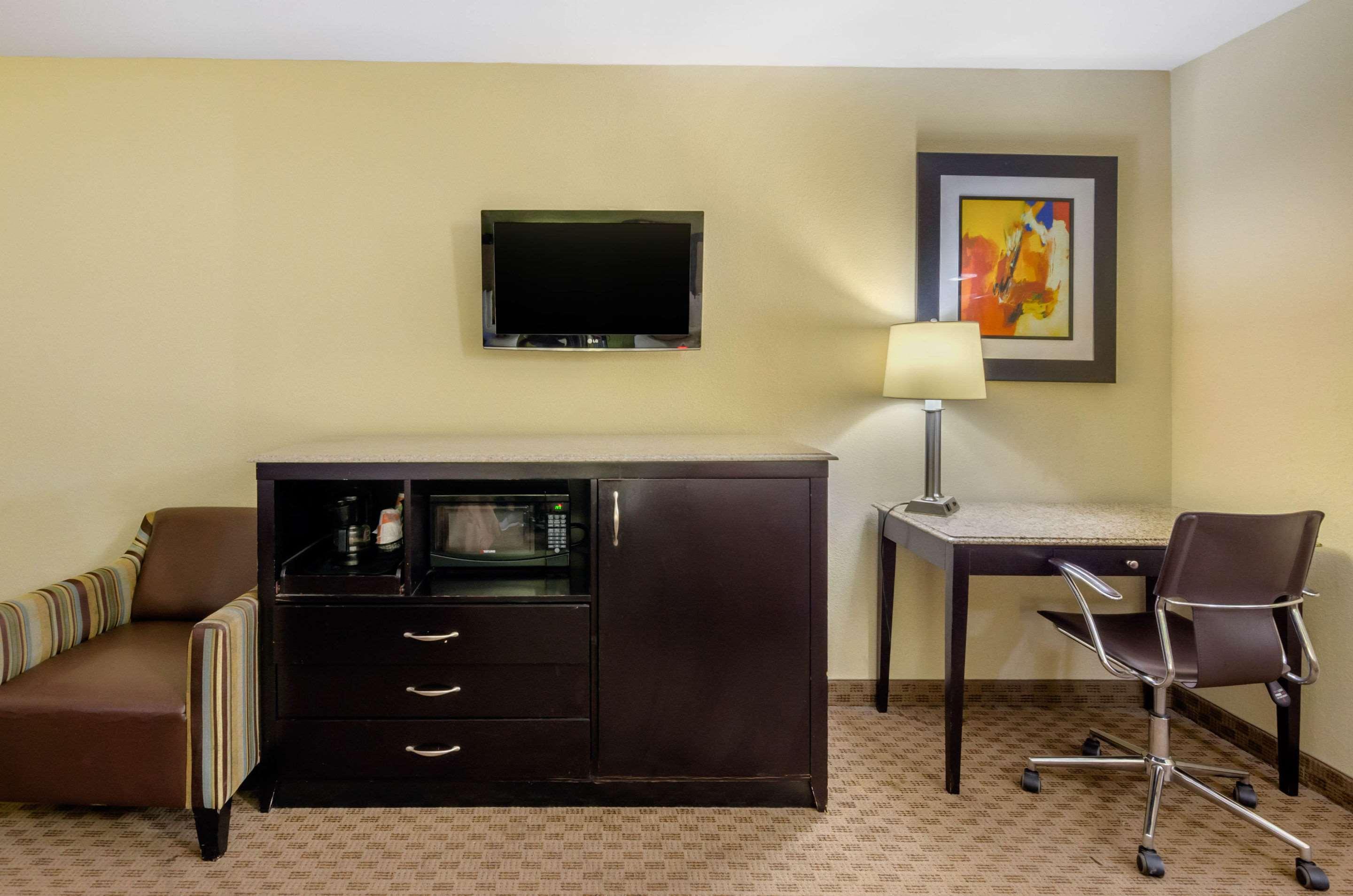 Quality Inn Covington Экстерьер фото