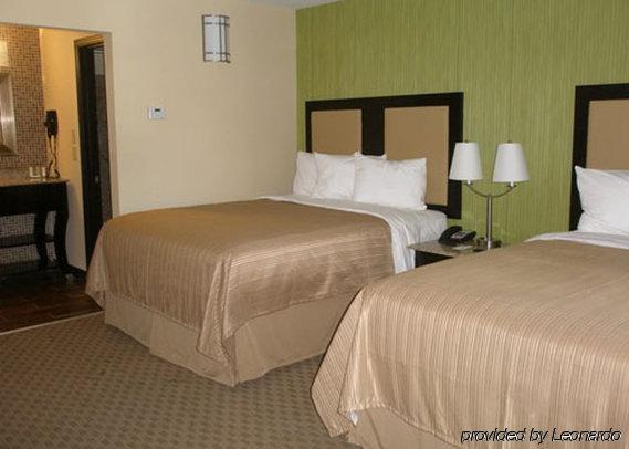 Quality Inn Covington Номер фото